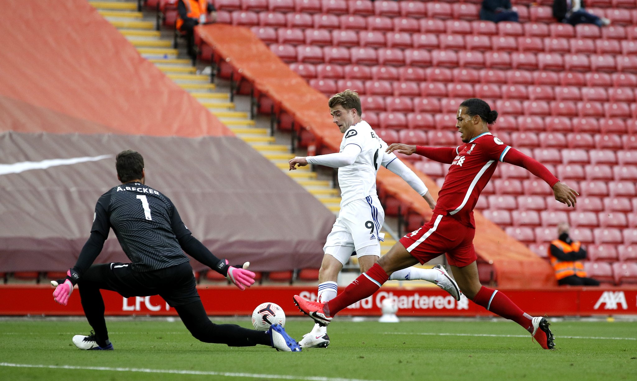 弱了申花的 弱了申花的