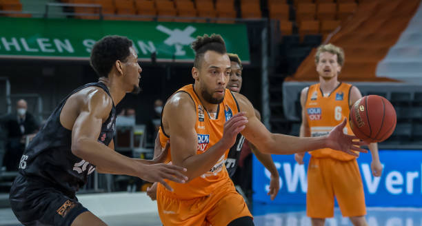 影响了季后 影响了季后