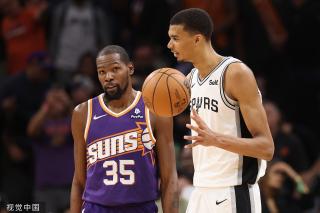 担纲后腰角 担纲后腰角